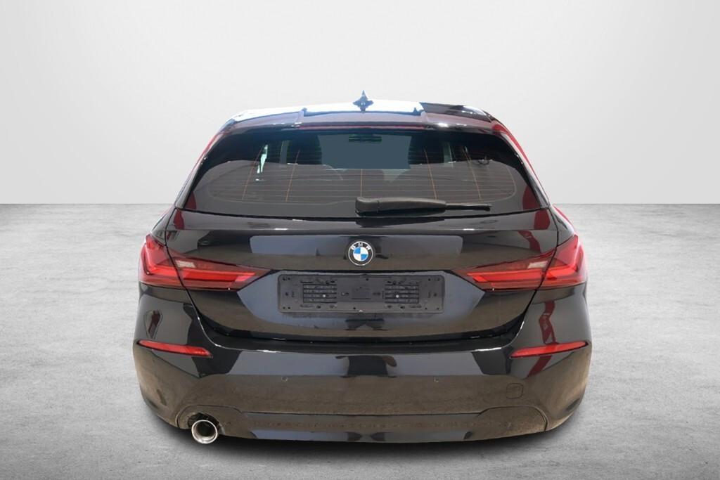 BMW 116D 115CV 6M. BUSINESS ADVANTAGE ( FARI LED - BMW DIGITAL COCKPIT - CRUISE - NAVI - MIRROR - PDC )