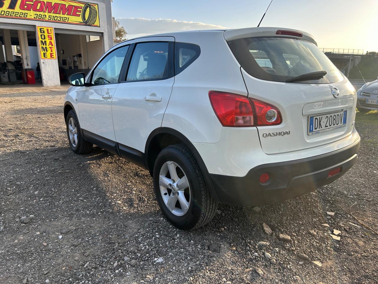 Nissan Qashqai 2.0 dCi DPF 4WD Tekna
