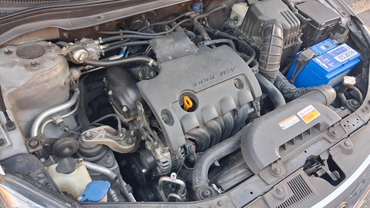 Kia Ceed cee'd 1.4 90CV 5p. EX Bi-Fuel