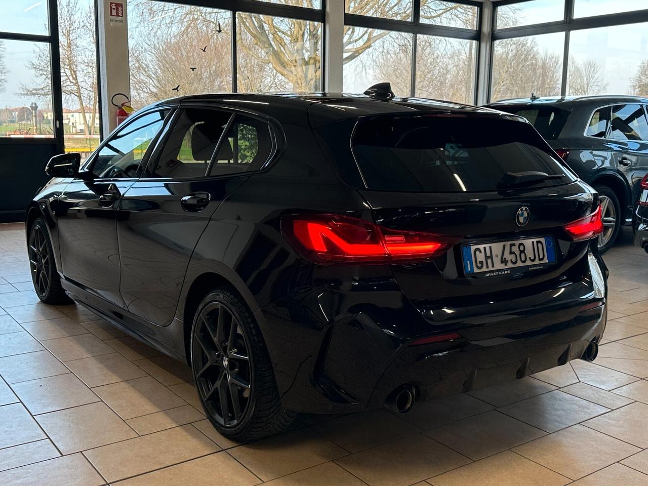 Bmw 118 d Msport auto *LUCI AMB*CARPLAY*HUD*