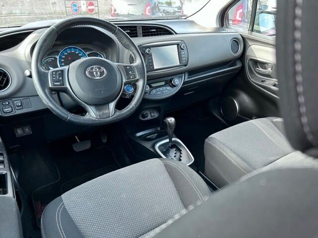 TOYOTA YARIS HYBRID