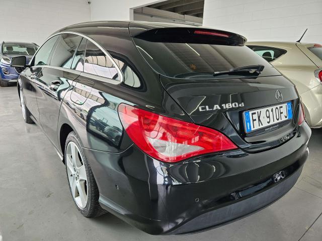 Mercedes-Benz CLA 180 Shooting Brake d Premium auto FL