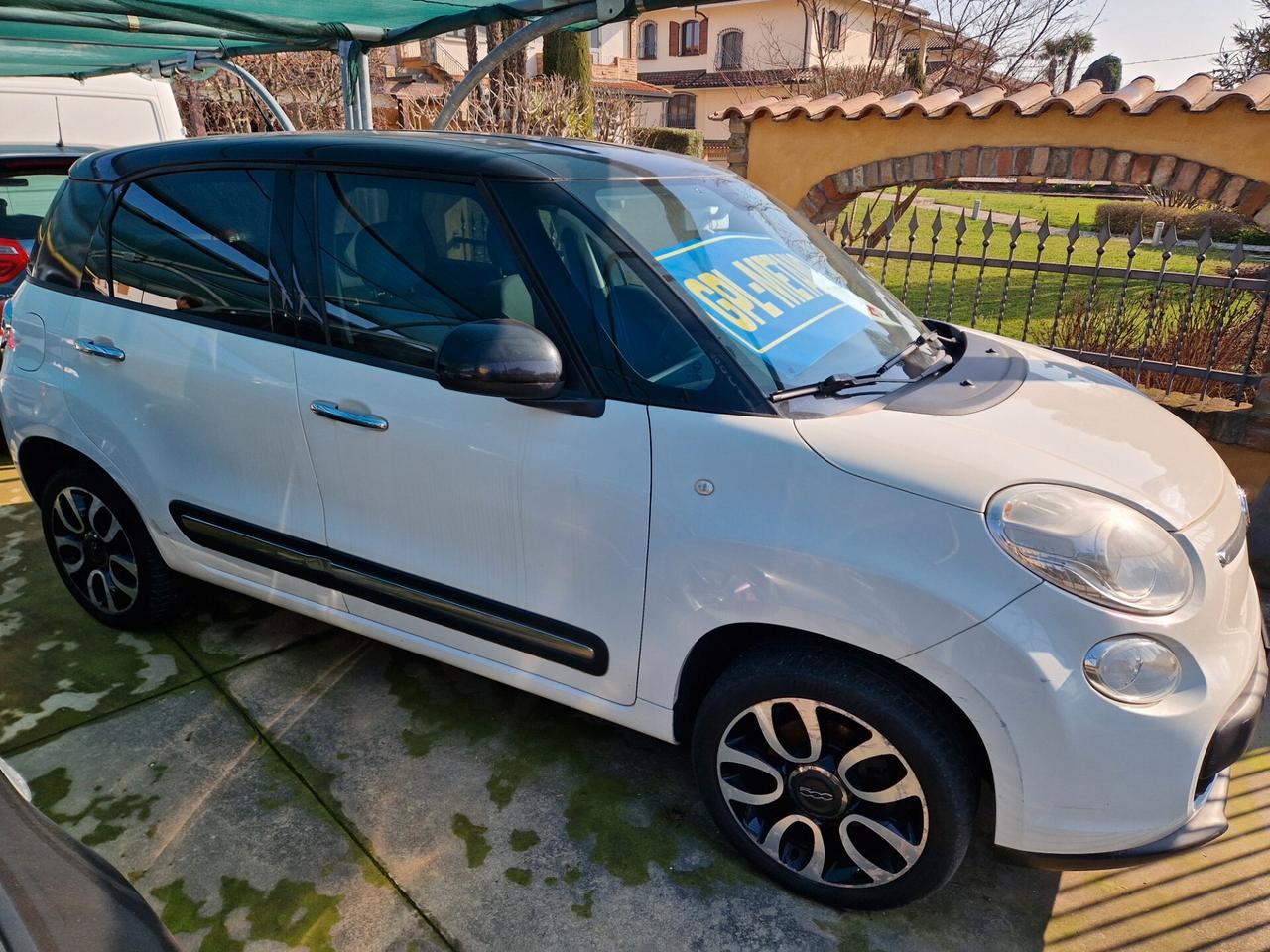 Fiat 500L 0.9 TwinAir Turbo Natural Power Lounge