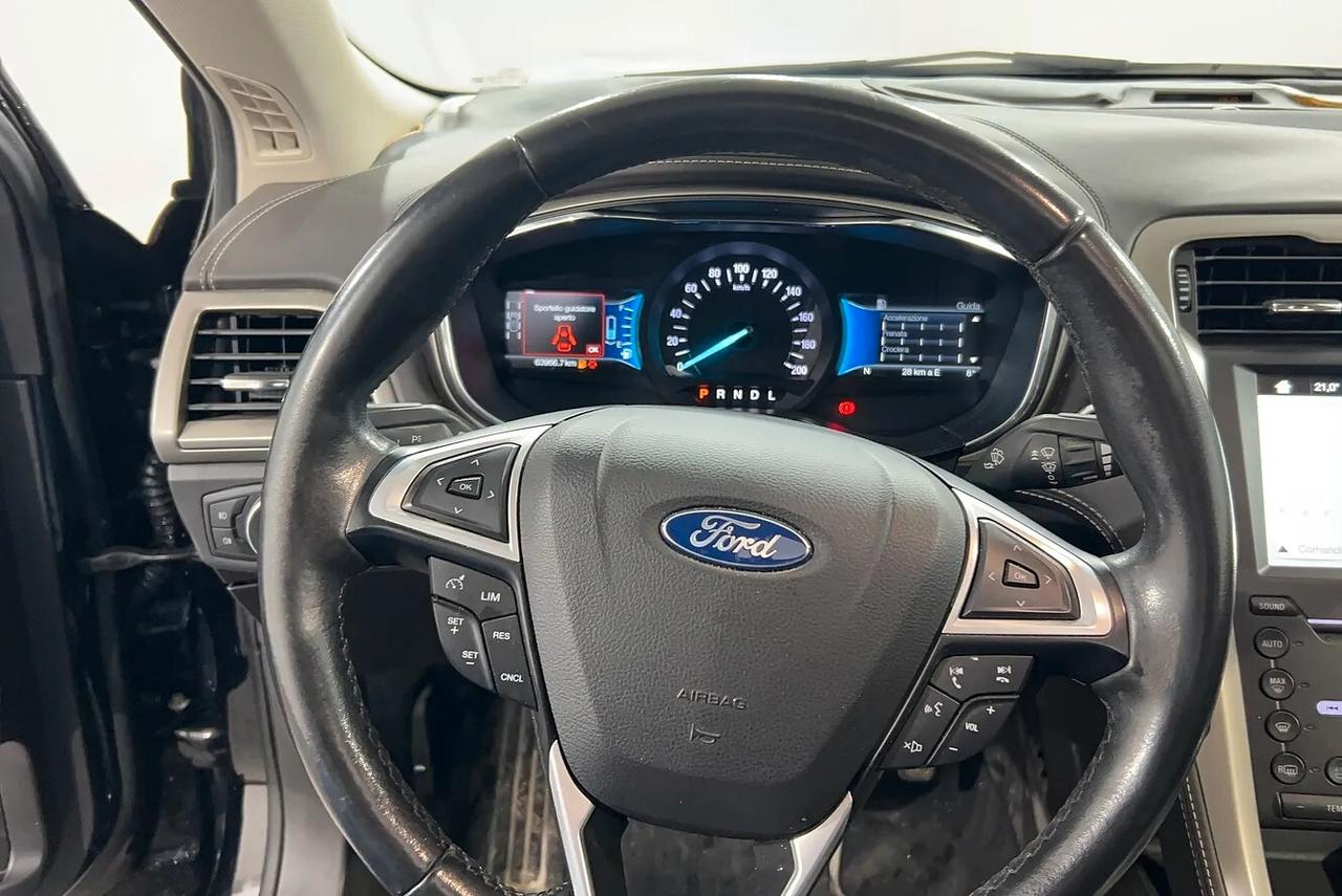 Ford Mondeo Full Hybrid 2.0 187 CV eCVT 4 porte Vignale