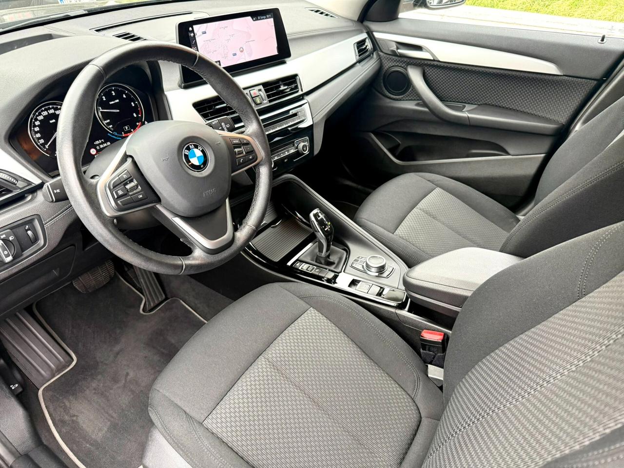 Bmw X2 sDrive18d Sport Automatica