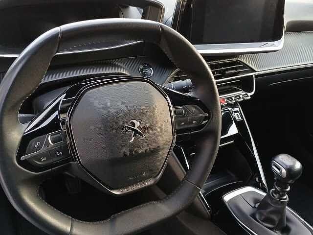 Peugeot 2008 PureTech 100 S&S Allure Pack