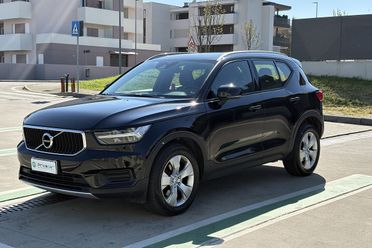 VOLVO XC40 T2 Momentum Pro N1