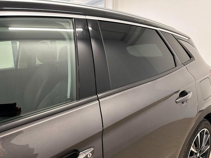 Opel Grandland X 1.6 Hybrid4 Plug-in aut. AWD