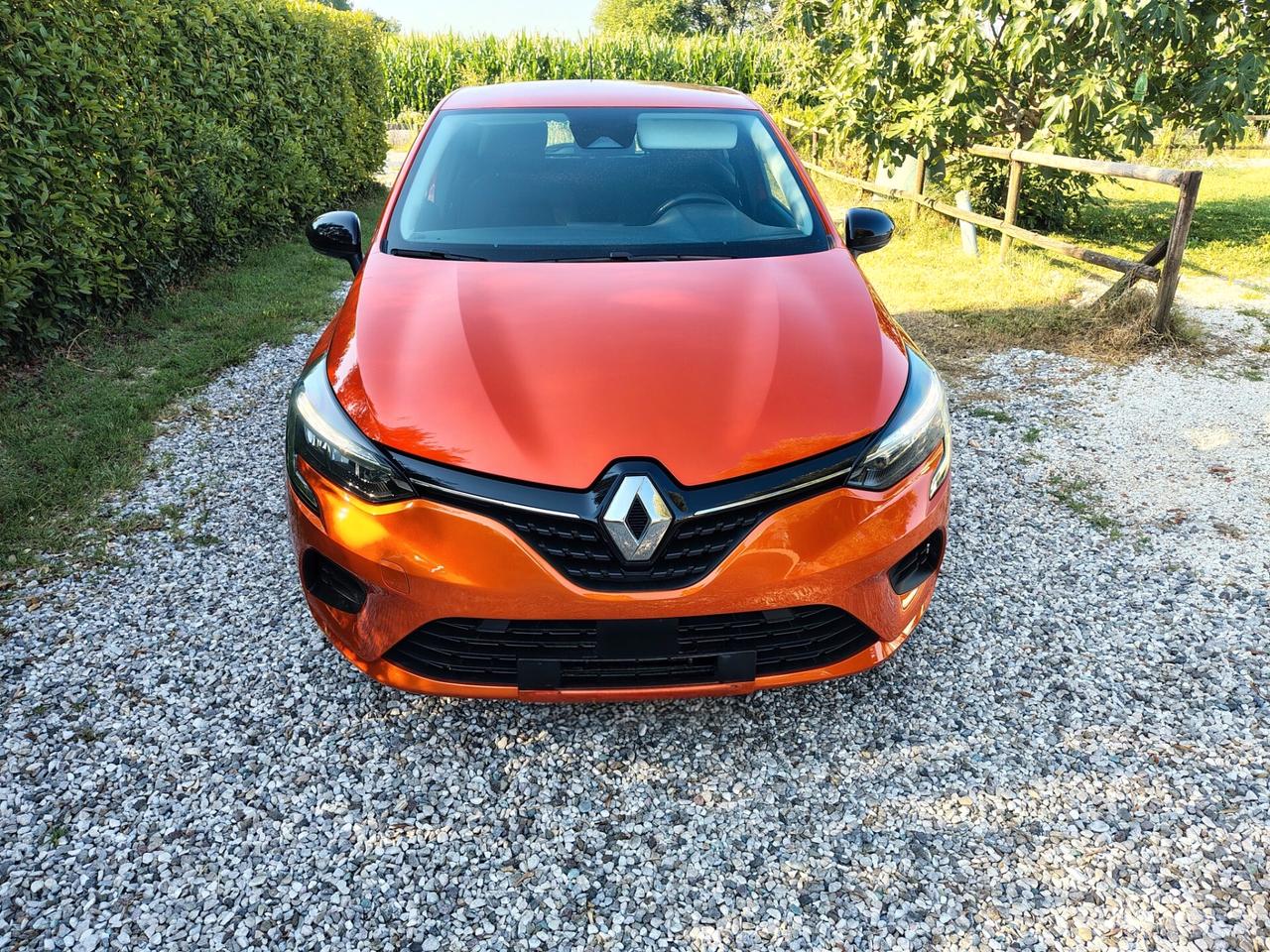 Renault Clio TCe 100 CV GPL 5 porte Equilibre N1 4 Posti Iva Esposta