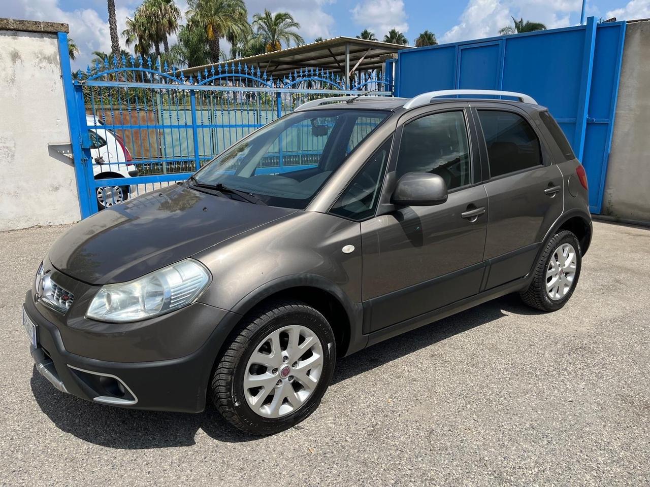Fiat sedici 2.0 mjt-4x4- full -2011