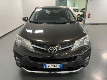 Toyota RAV 4 2.0 d-4d Lounge 4wd-EURO5B-MANUALE-