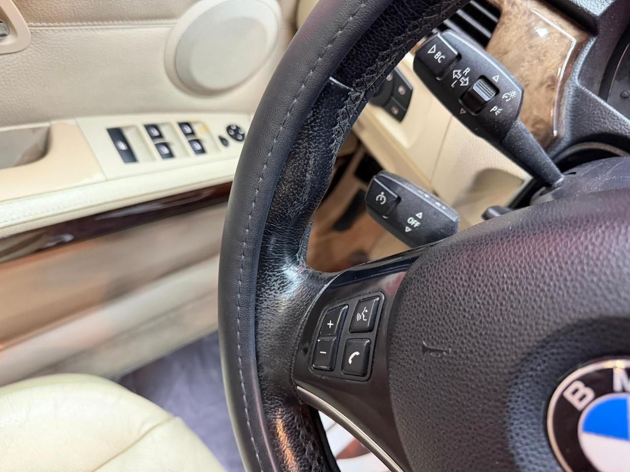 Bmw 325i Cabrio cat Attiva 218Cv