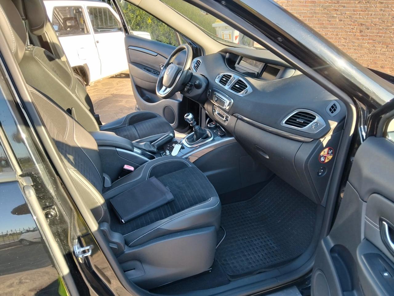 Renault Scenic Scénic XMod Cross 1.5 dCi 110CV Energy