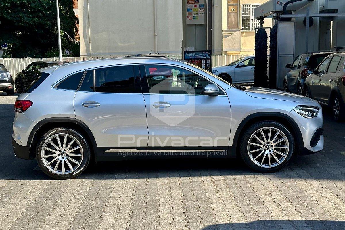 MERCEDES GLA 200 Automatic 4Matic Premium