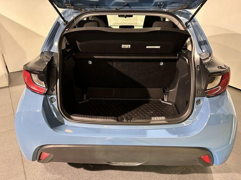 Toyota Yaris 1.0 Active 72 cv