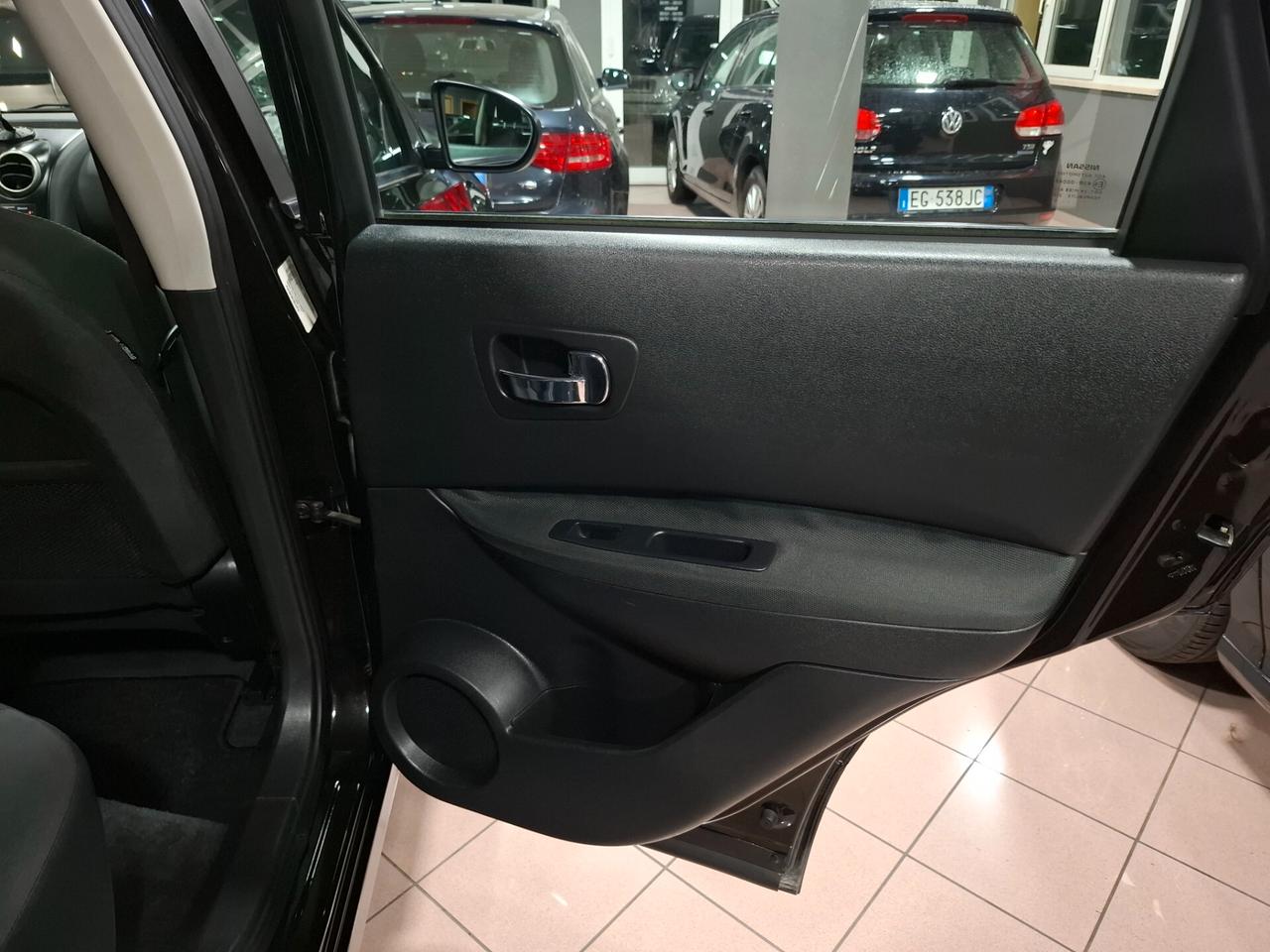 Nissan Qashqai 1.6 benzina Tekna Neopatentato