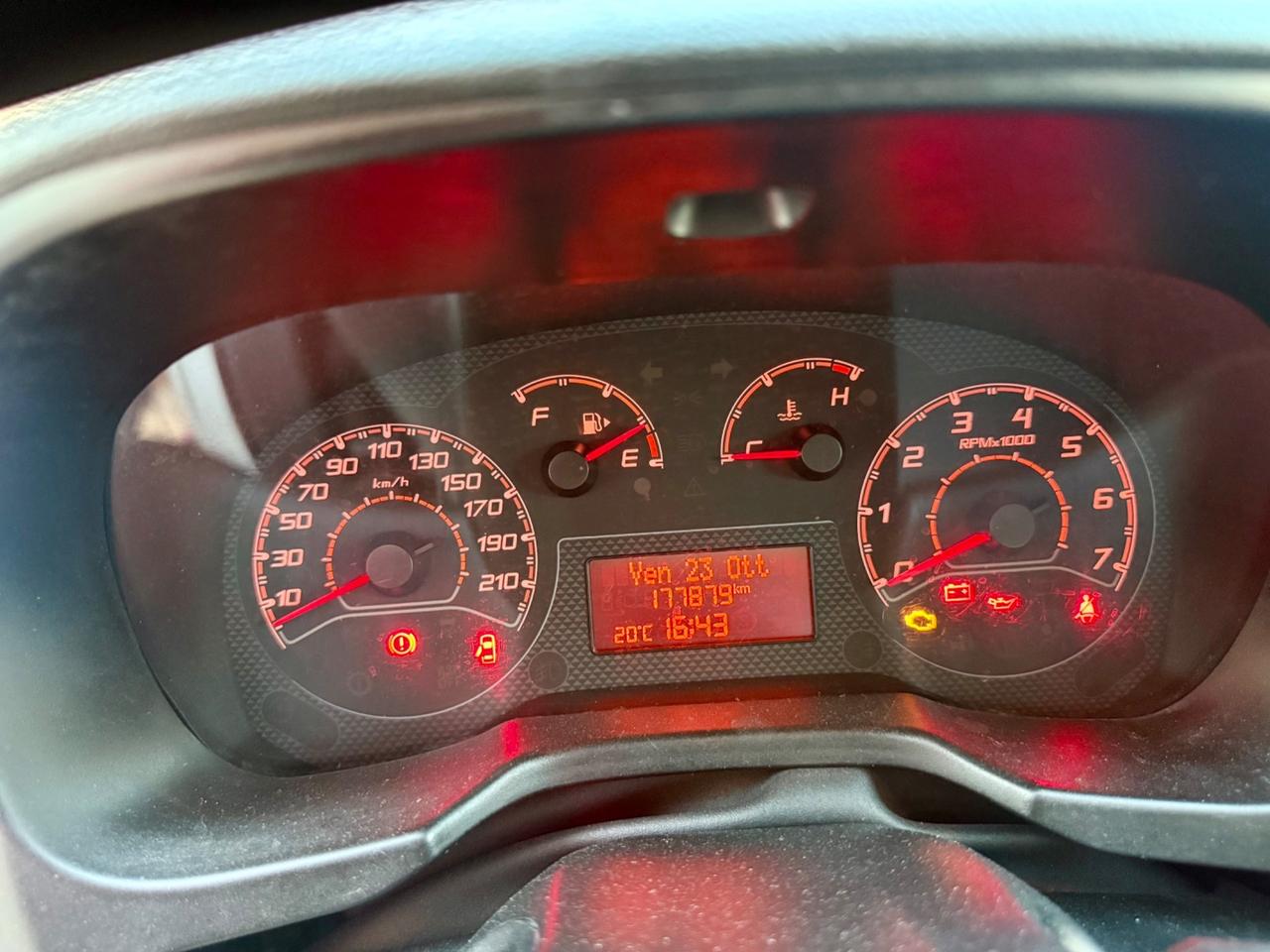 Fiat Fiorino 1.3 MJT 95CV Cargo SX