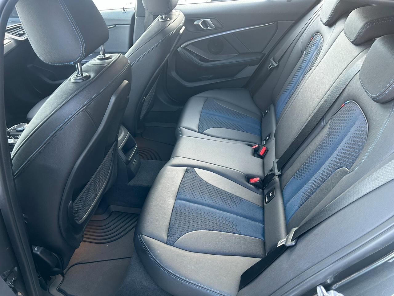 BMW 118D 150CV M-SPORT F40 auto