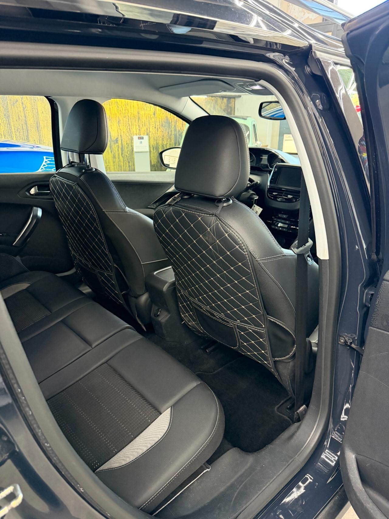 Peugeot 2008 BlueHDi 100 S&S Allure