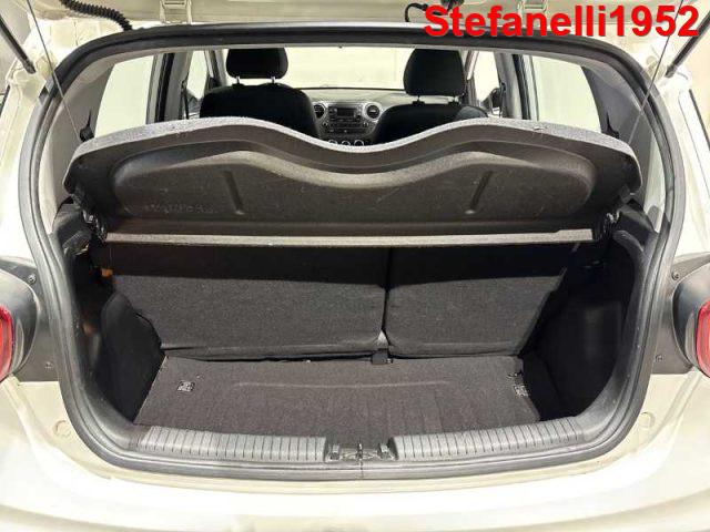 HYUNDAI i10 II 2017 - 1.0 Classic