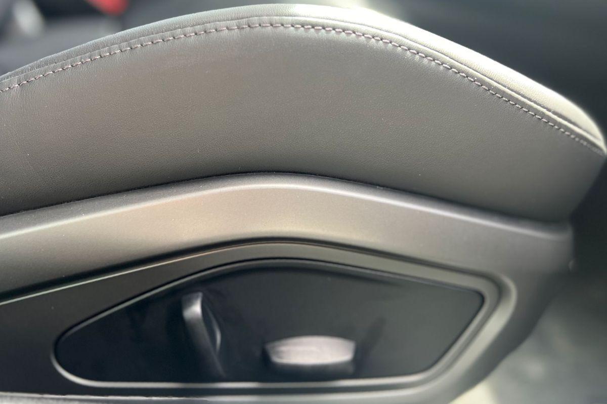 PORSCHE - 992 911 GT3 TOURING PRONTA CONSEGNA