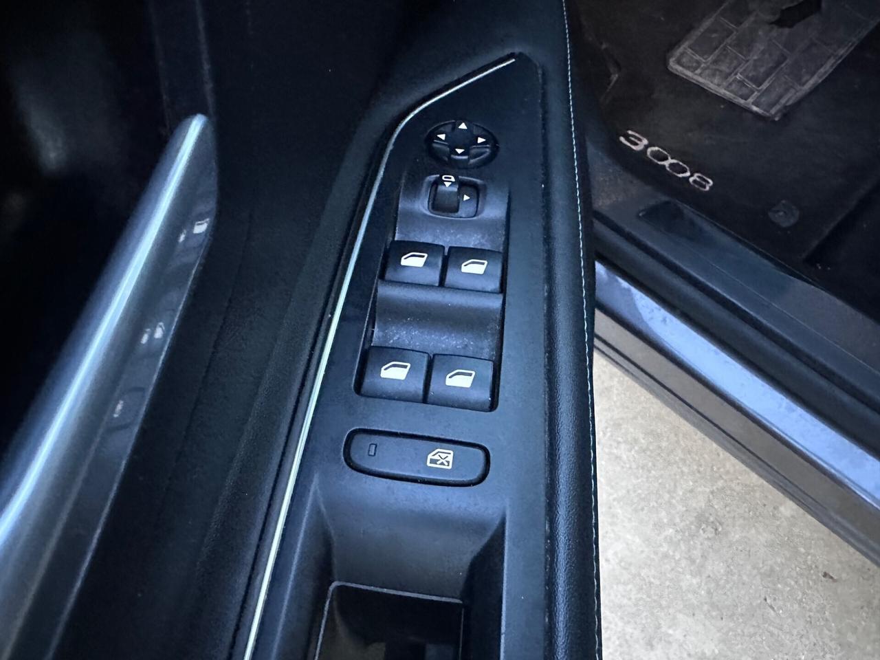 Peugeot 3008 BlueHDi 130 S&S EAT8 Allure Pack