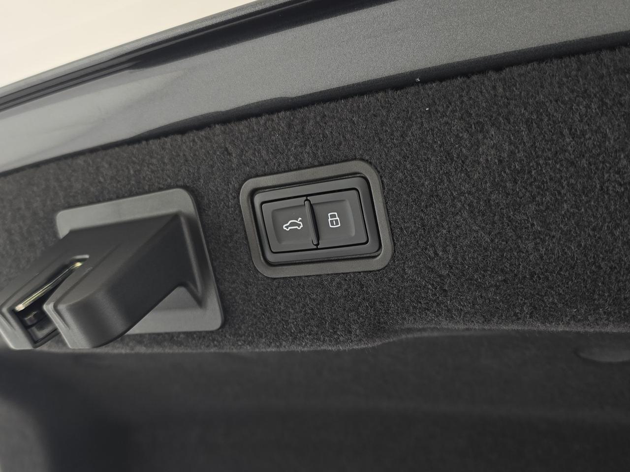 Audi A8 l 50 3.0 tdi mhev quattro tiptronic