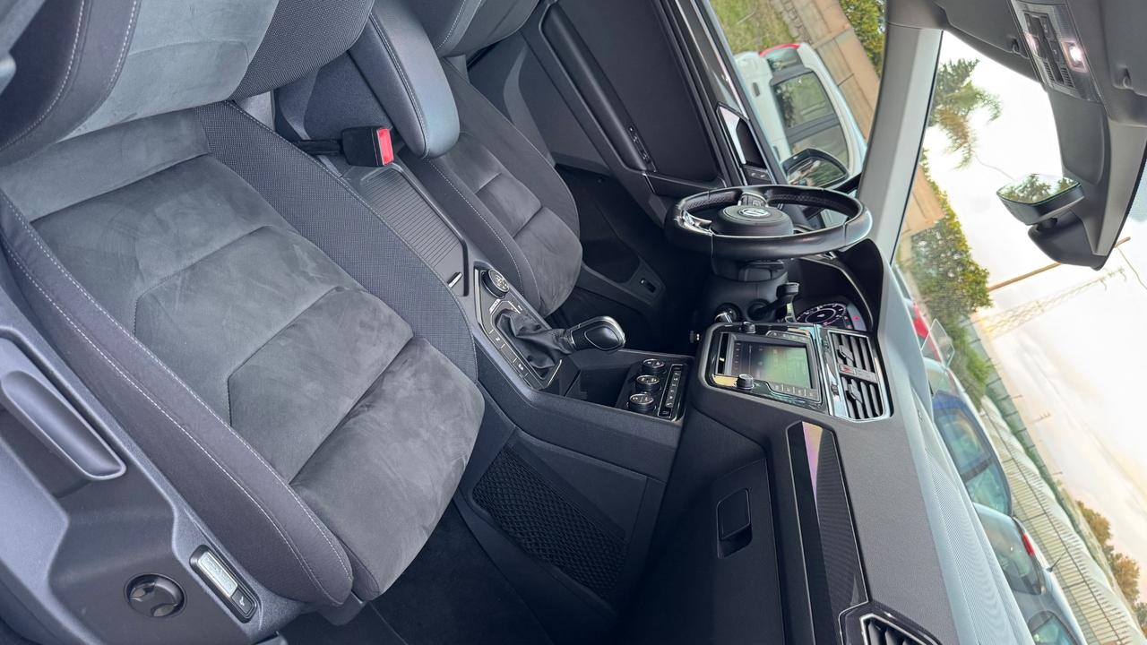Volkswagen Tiguan 2.0 BiTDI 240cv DSG R-Line 4Motion