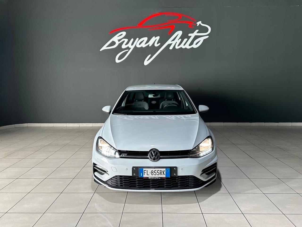 Volkswagen Golf 115 CV 5p. R- LINE