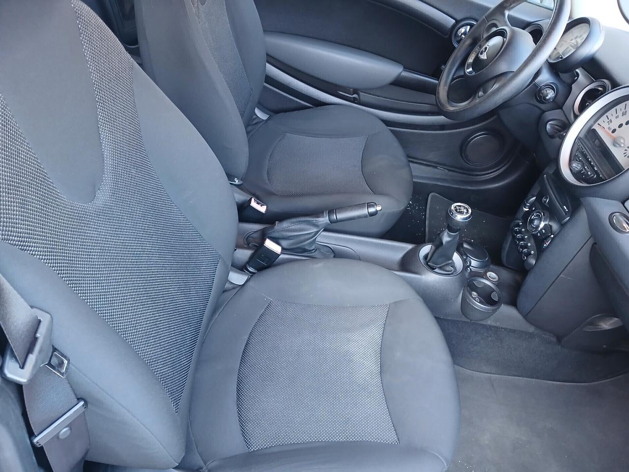 Mini 1.6 16V Cooper D