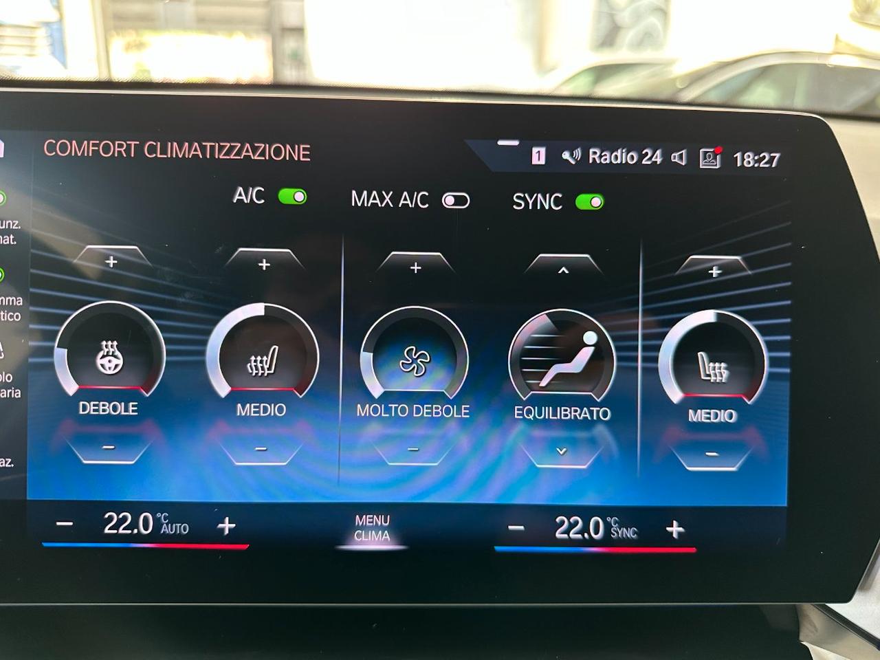 BMW X1 xdrive23d mhev 48V X-Line Edition Signature-19"-harmanK