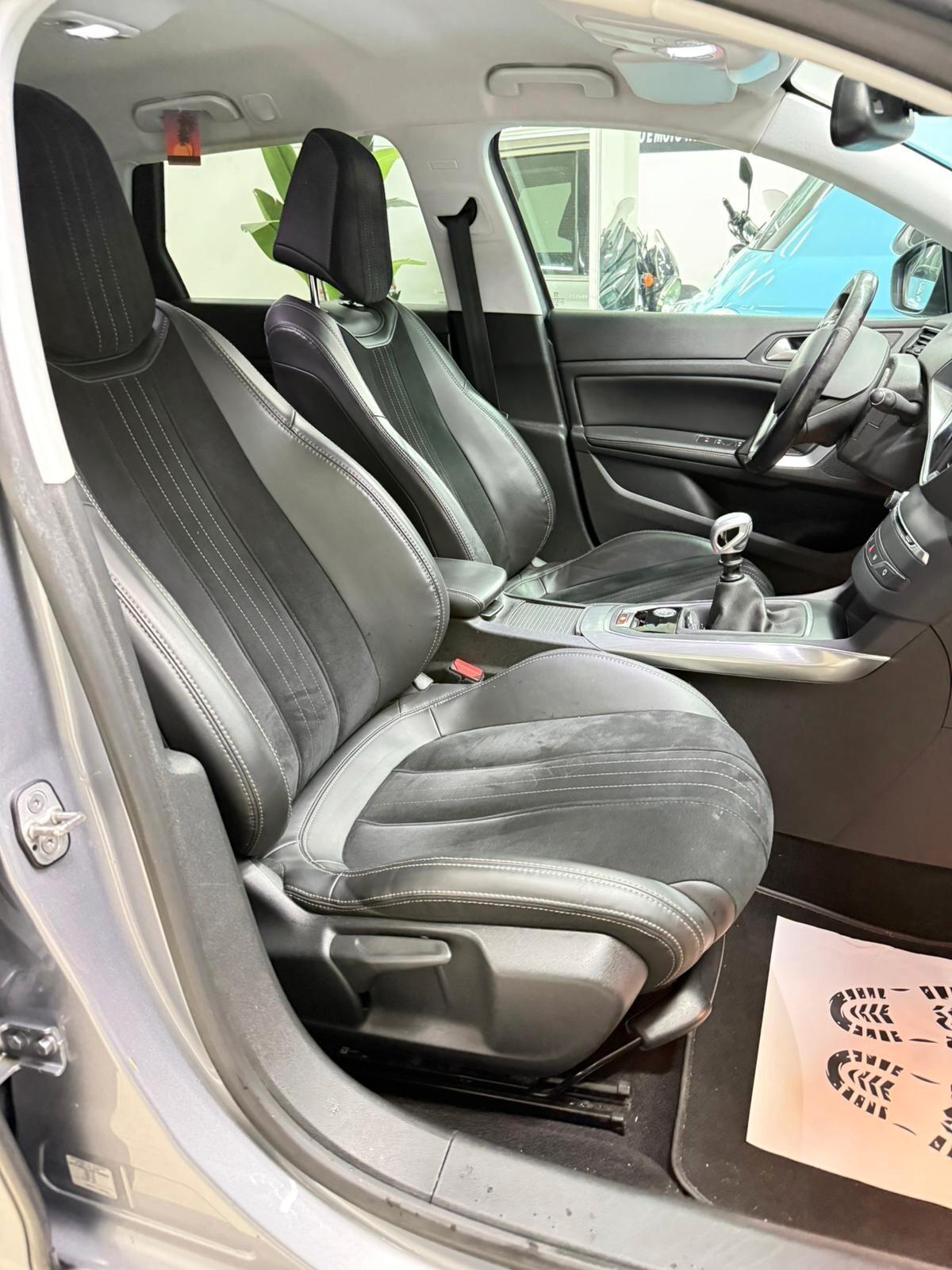Peugeot 308 BlueHDi 120 S&S EAT6 SW Allure