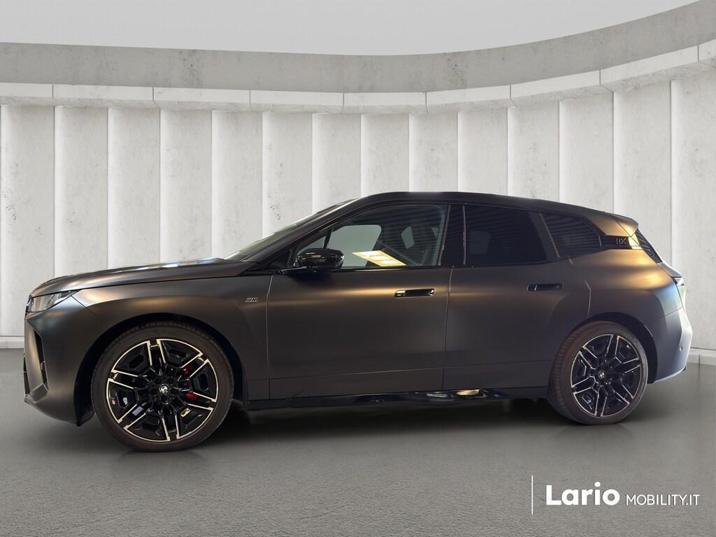 BMW iX M 70