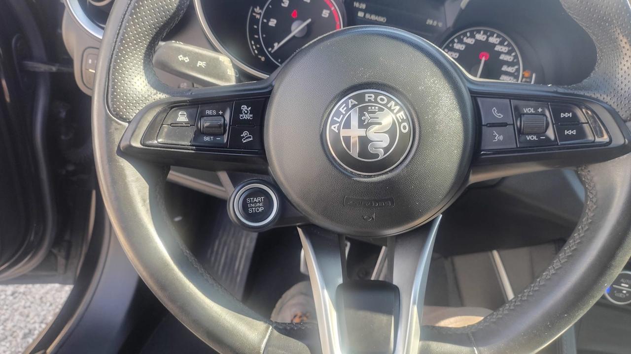 Alfa Romeo Stelvio 2.2 Turbodiesel 190 CV AT8 Q4 Super Business