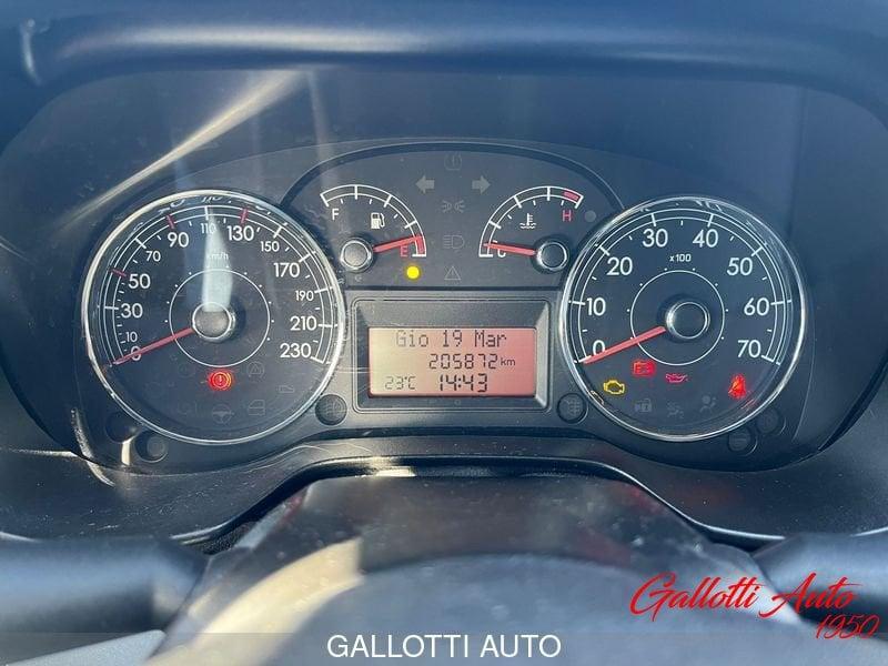 FIAT Grande Punto Grande Punto 5p 1.2 Active c/clima 65cv