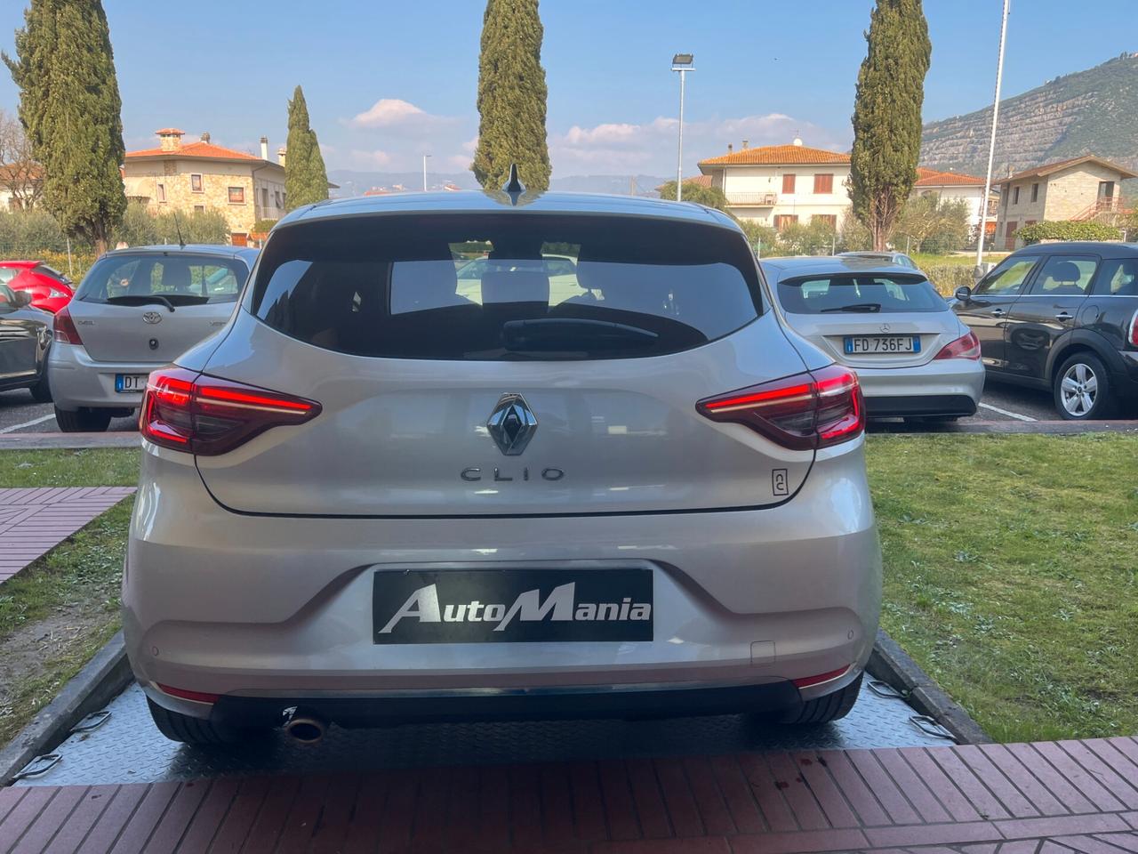 Renault Clio TCe 100 CV GPL 5 porte Techno