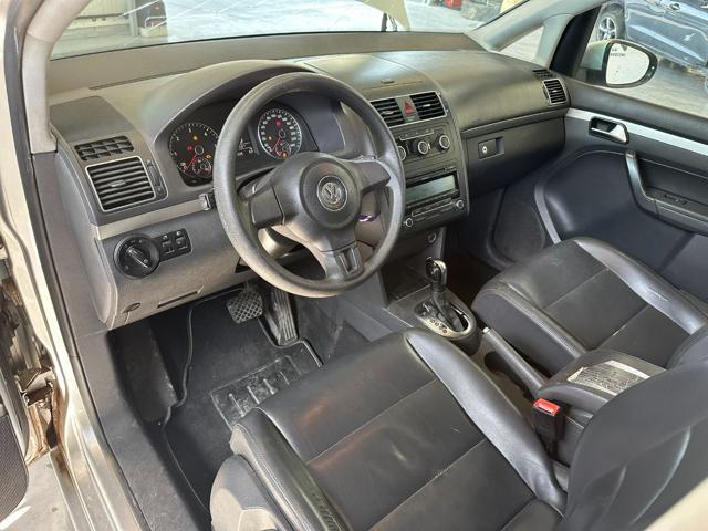 VOLKSWAGEN Touran 1.6 TDI DSG COMFORTLINE 7 POSTI