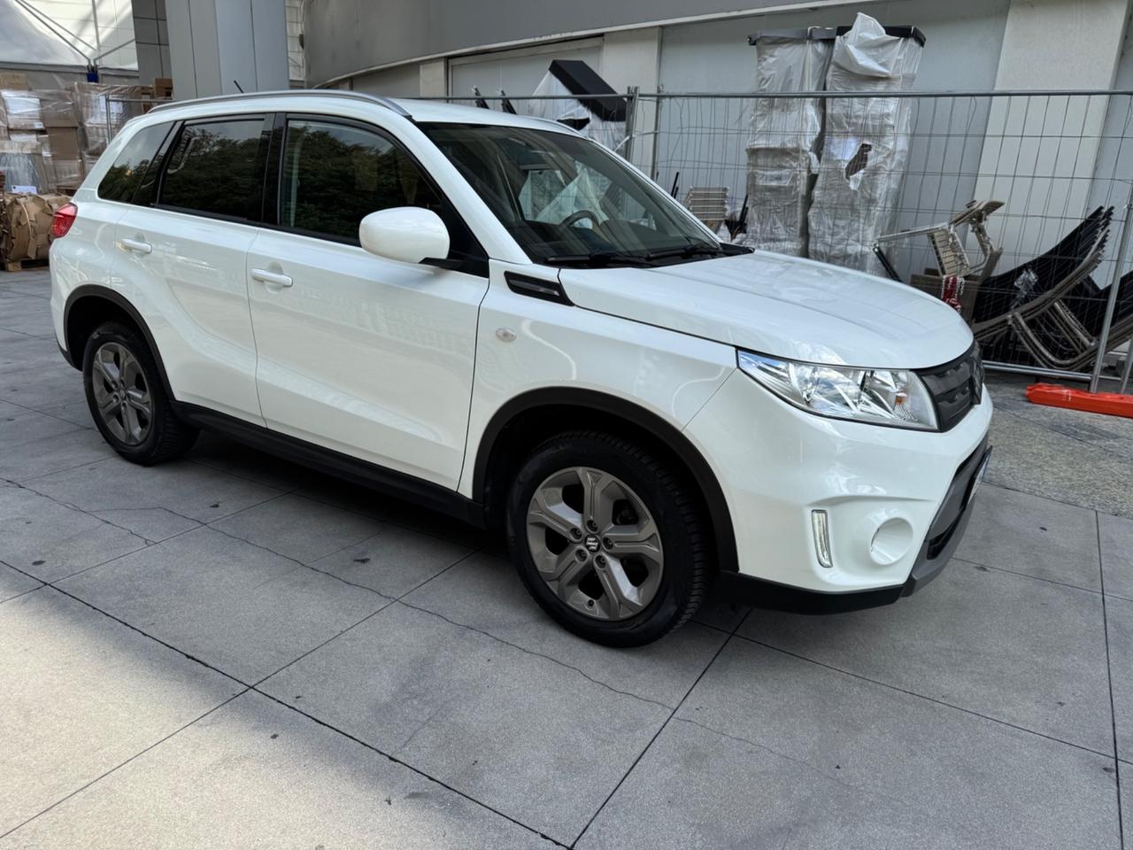 SUZUKI VITARA 1.6 COOL KM 80 MILA