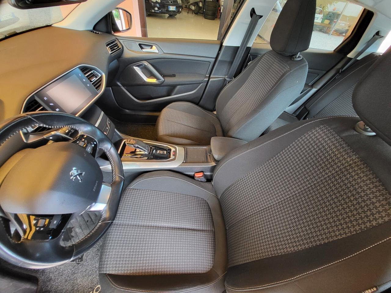 Peugeot 308 BlueHDi 130 S&S EAT8 SW Business