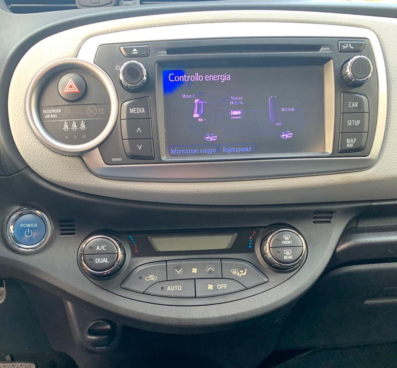 Toyota Yaris 1.5 Hybrid 5 porte Lounge