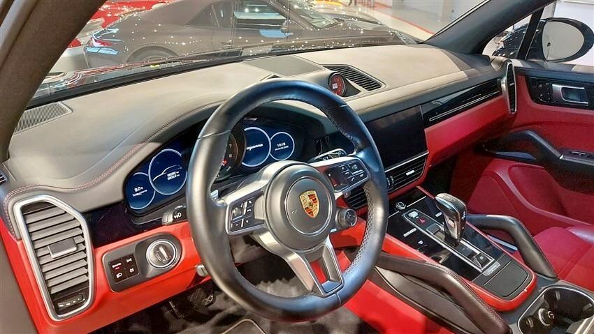 Porsche Cayenne 3.0 V6 E-Hybrid