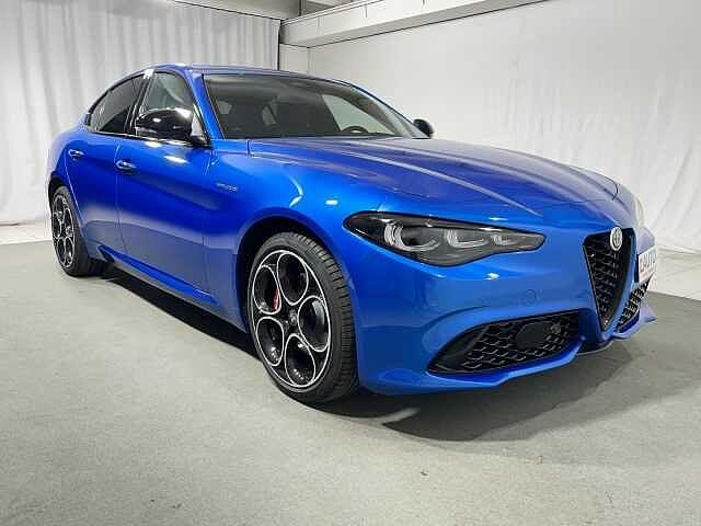 Alfa Romeo Giulia 2.2 Turbodiesel 210 CV AT8 AWD Q4 Veloce