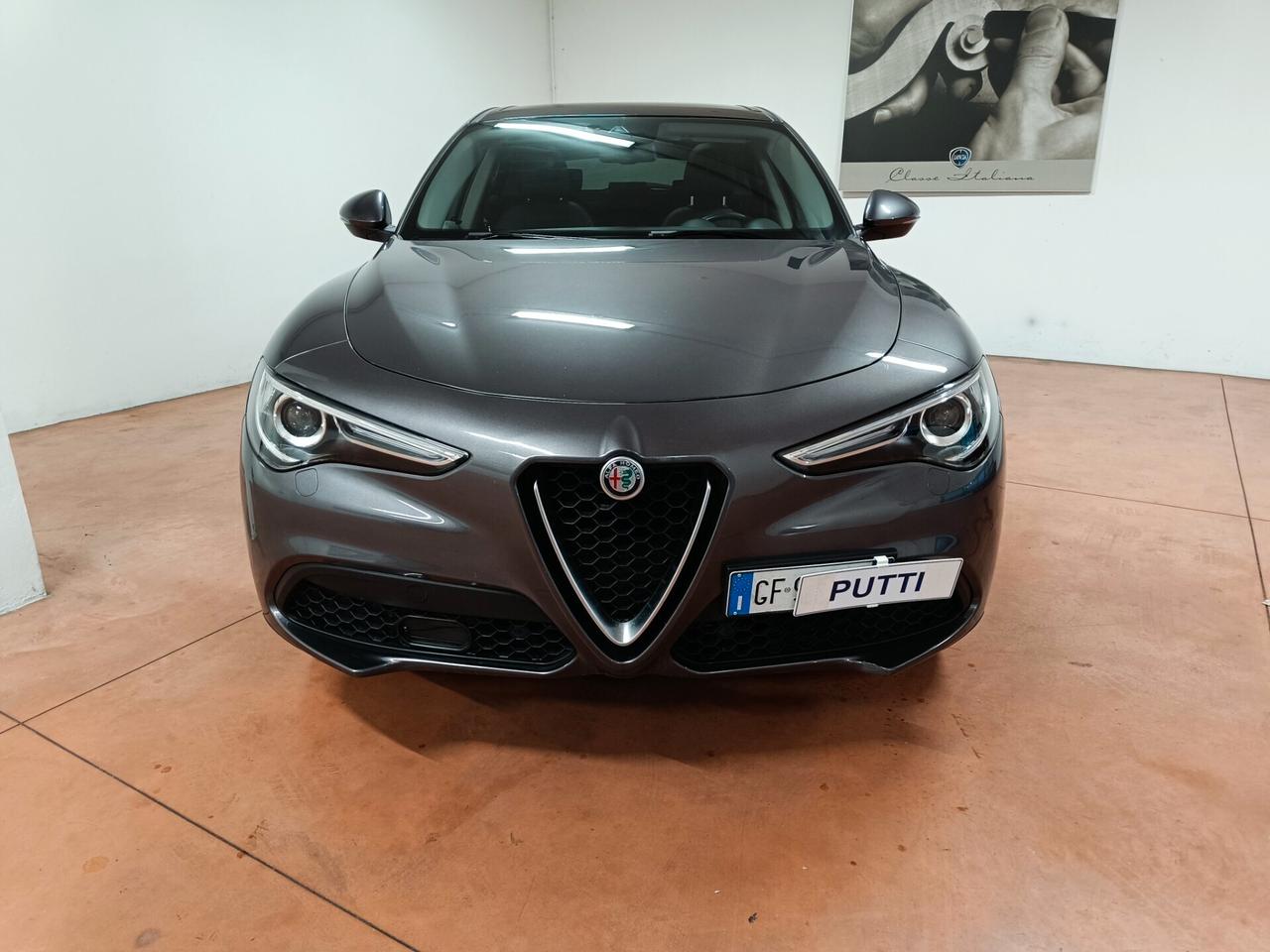 Alfa Romeo Stelvio 2.2 Turbodiesel 190 CV AT8 Q4 Super. TETTO PANORAMICO