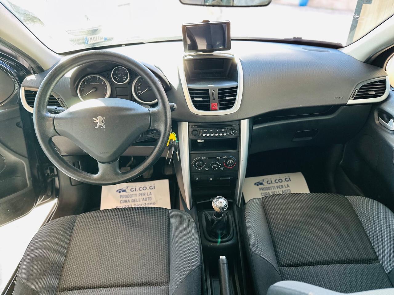 Peugeot 207 Plus 1.4 8V 75CV 5p. ECO GPL