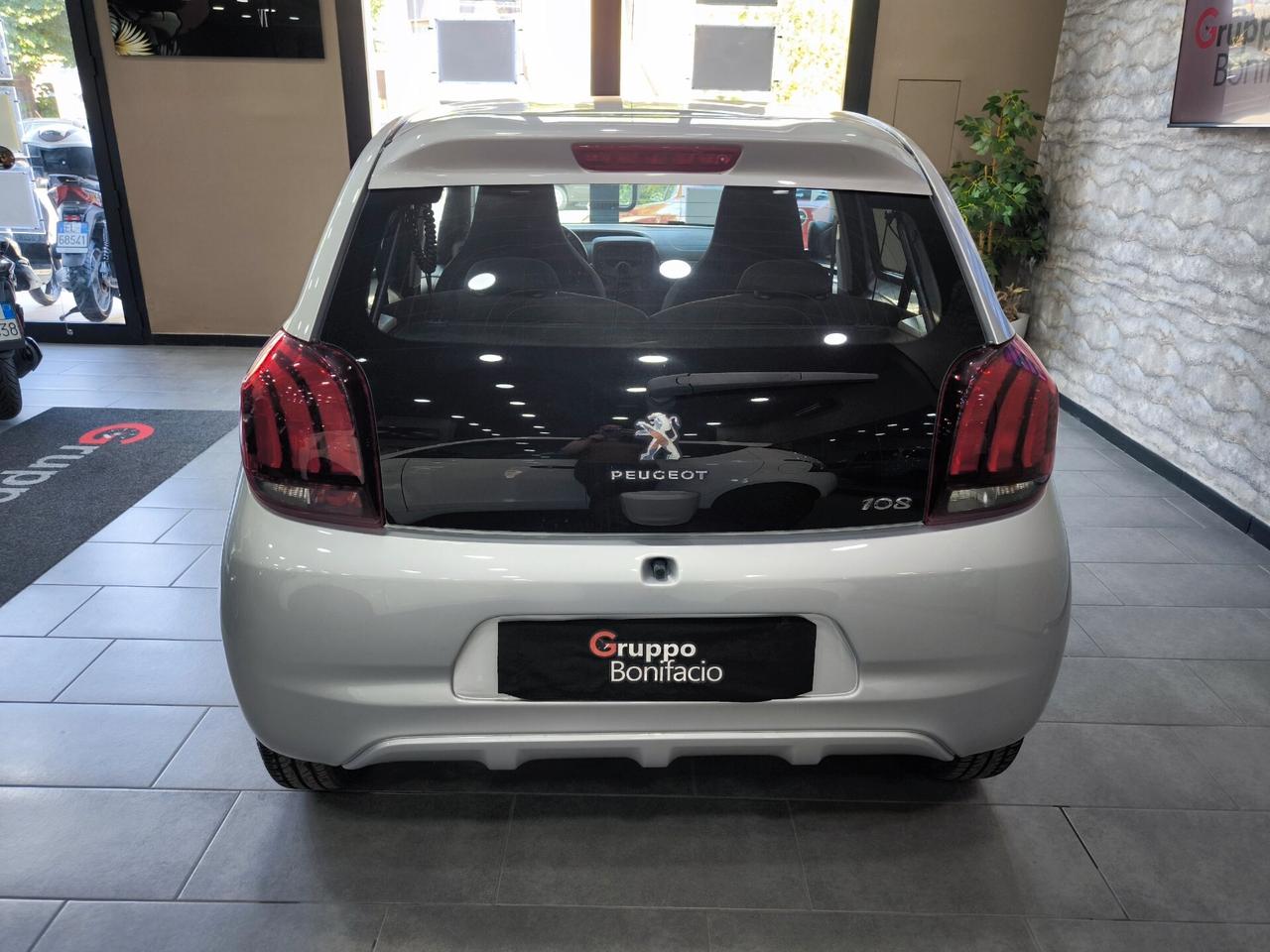 Peugeot 108 VTi 72 5 porte Active