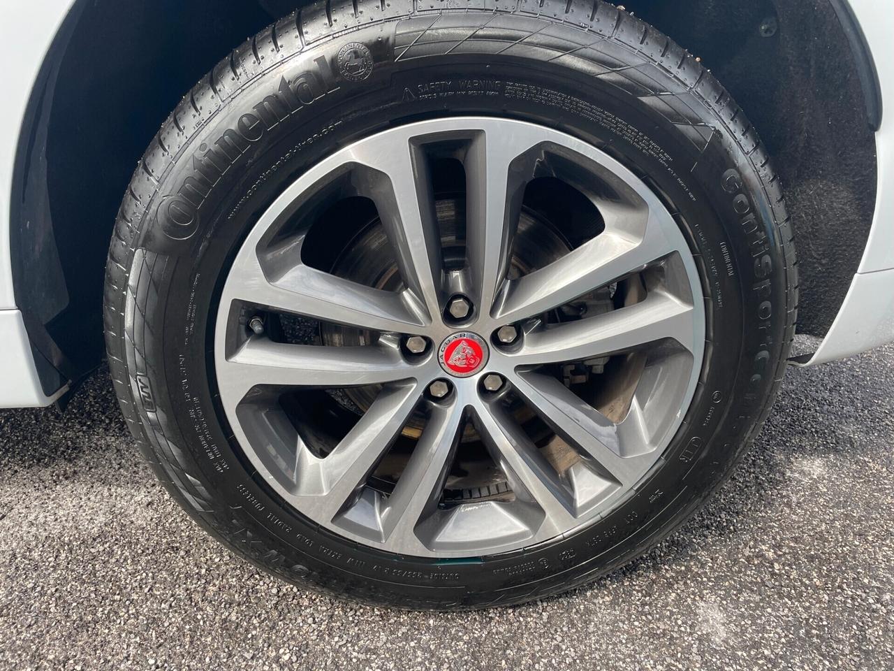 Jaguar F-Pace 2.0 D 180 CV AWD aut. R-Sport GARANZIA