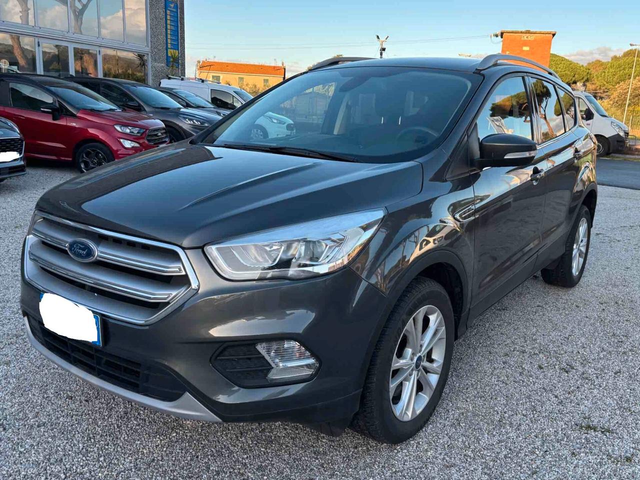 Ford Kuga 1.5 TDCI 120 CV S&S 2WD Titanium