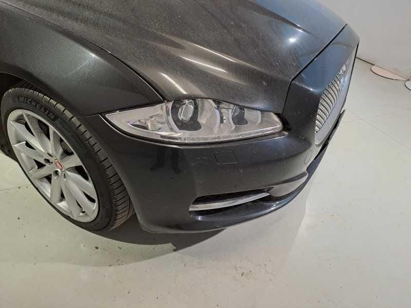 Jaguar XJ 3.0d V6 Portfolio auto my13