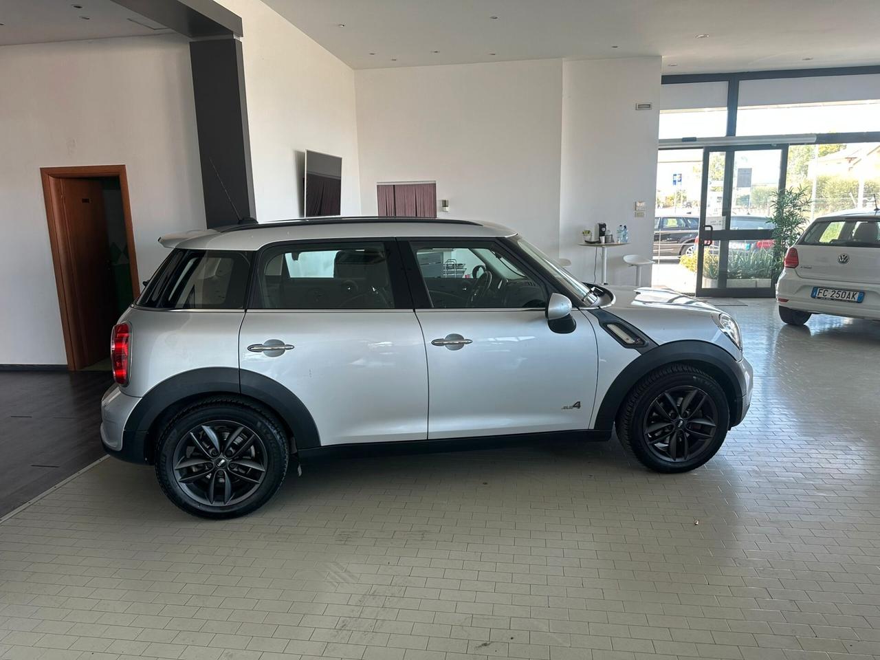 Mini Cooper SD Countryman 2.0 ALL4 INTEGRALE AUTOMATICA