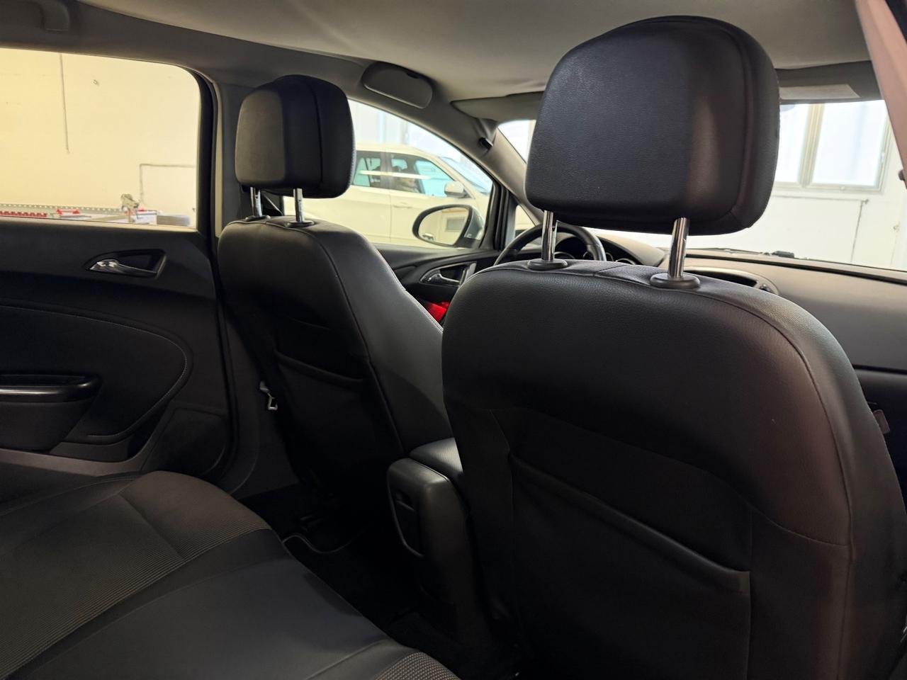 Opel Astra 1.7 CDTI 110CV 5 porte Cosmo